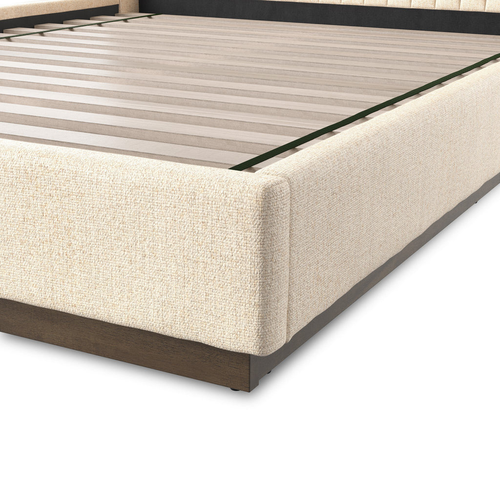 Montgomery Bed - Thames Cream
