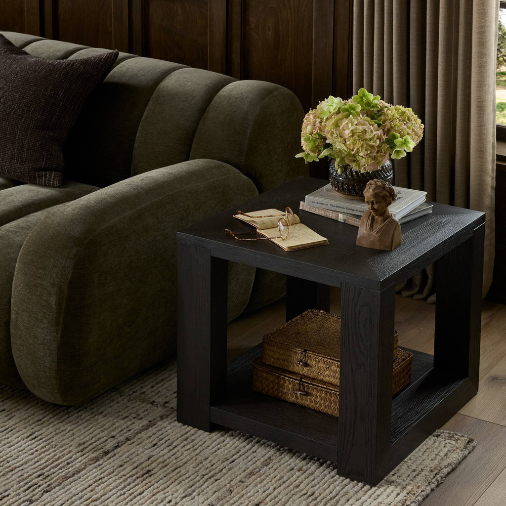 Thomas End Table - Dark Anthracite Oak Veneer Water-Based