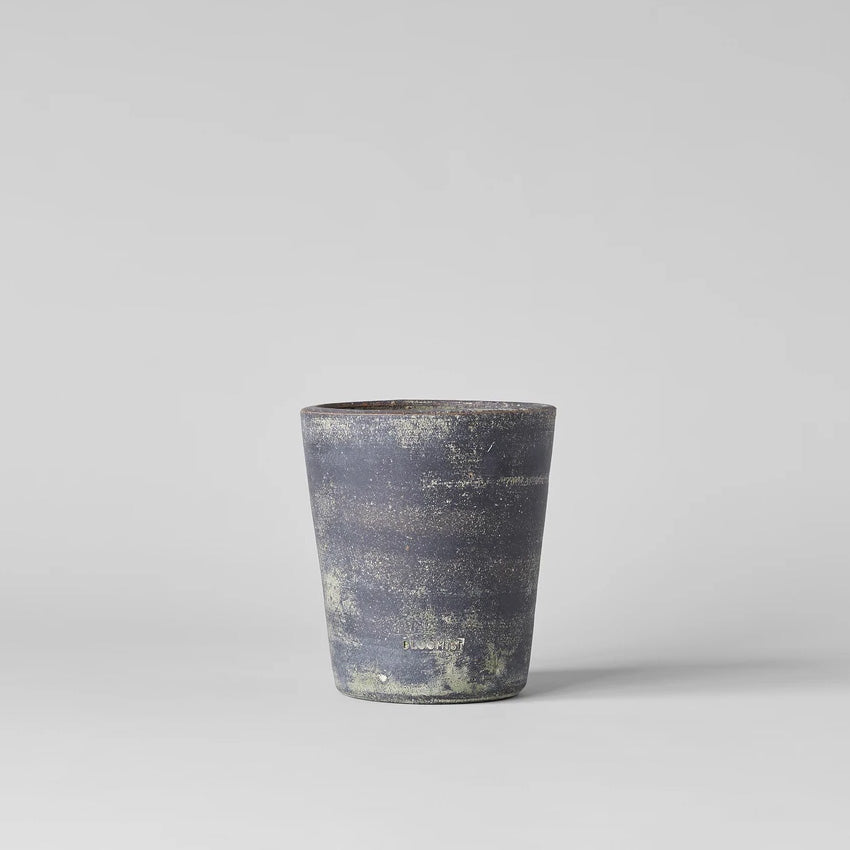 Terra Cotta Basic Planter, Grey Patina