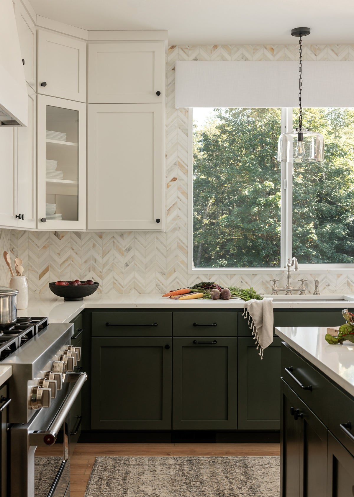 Dining and kitchen space by Elegant Simplicity Interiors for Mimi + Brooks.