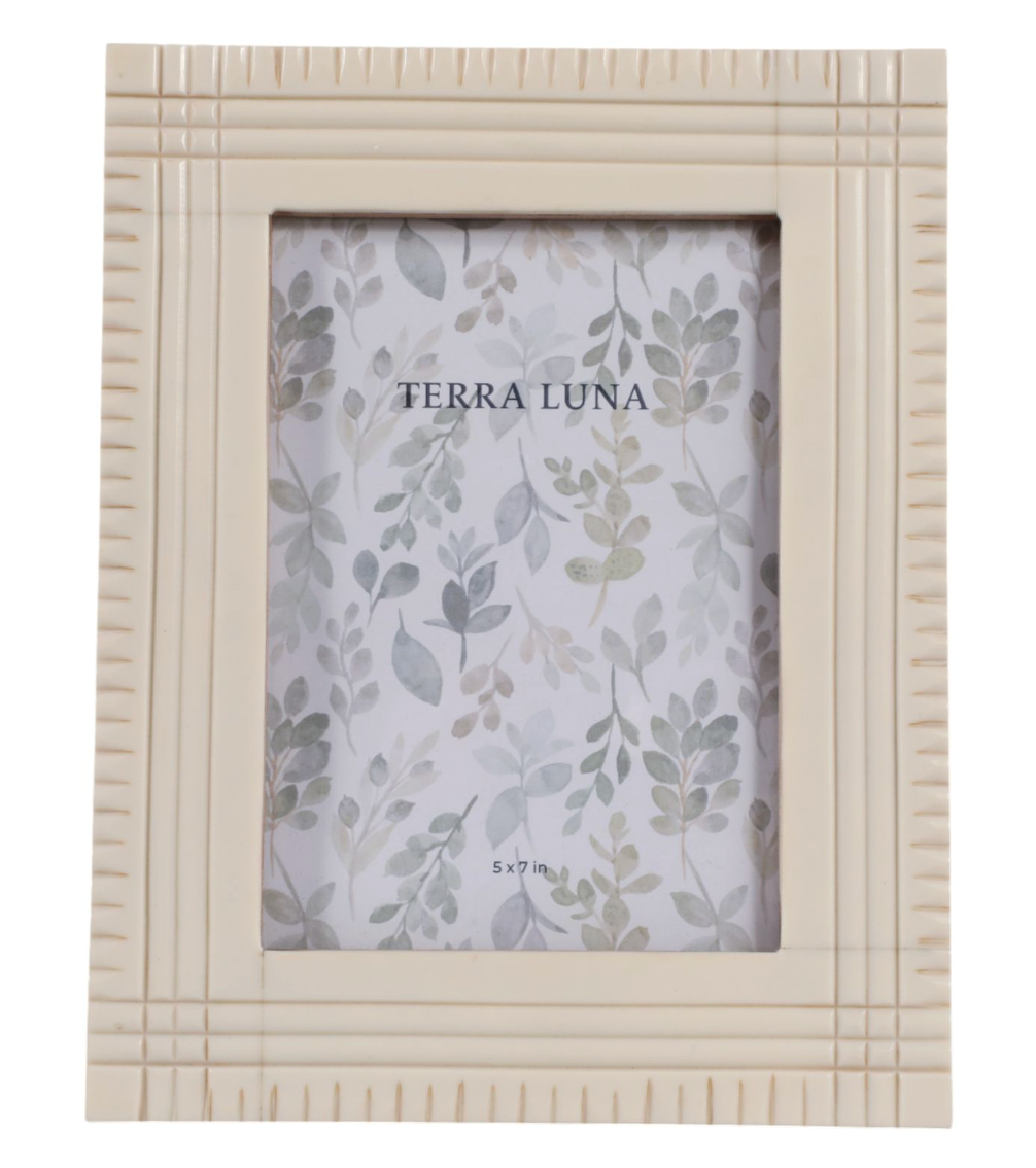 Resin Ivory Frame