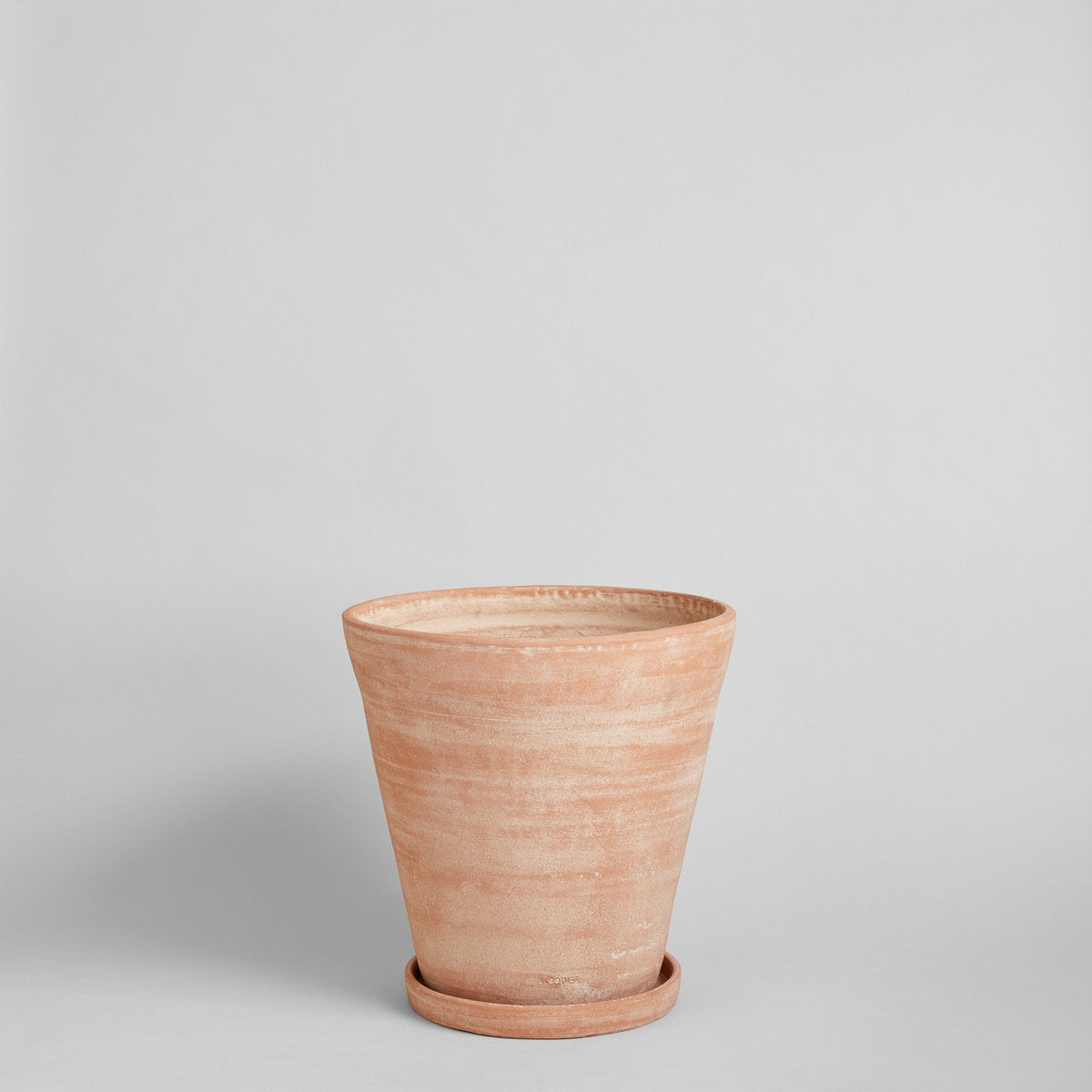 Terracotta Studio Planter, Whitewash