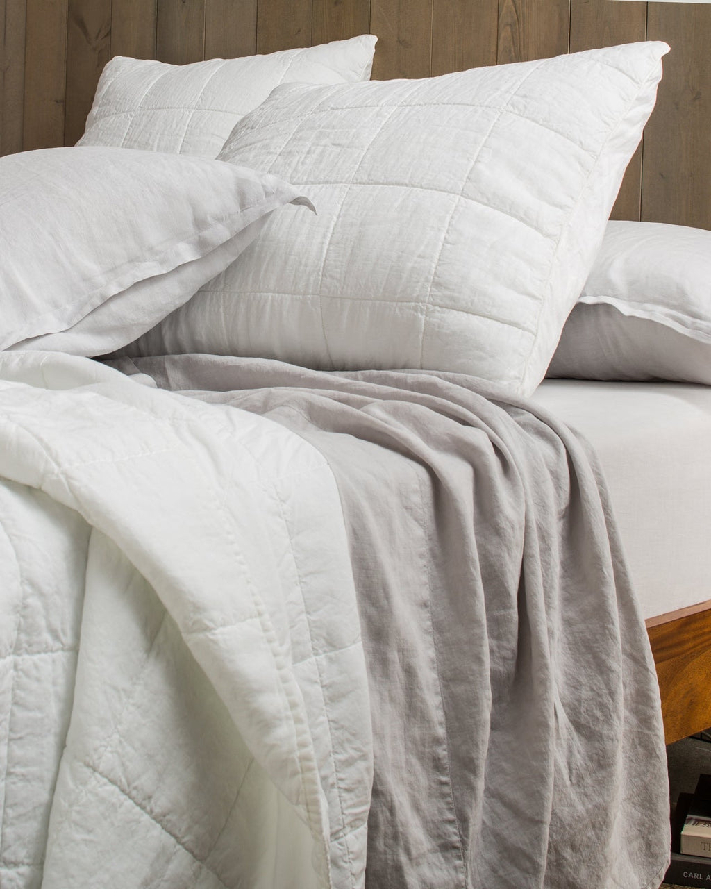 Linen Box Quilted Sham Set (White)
