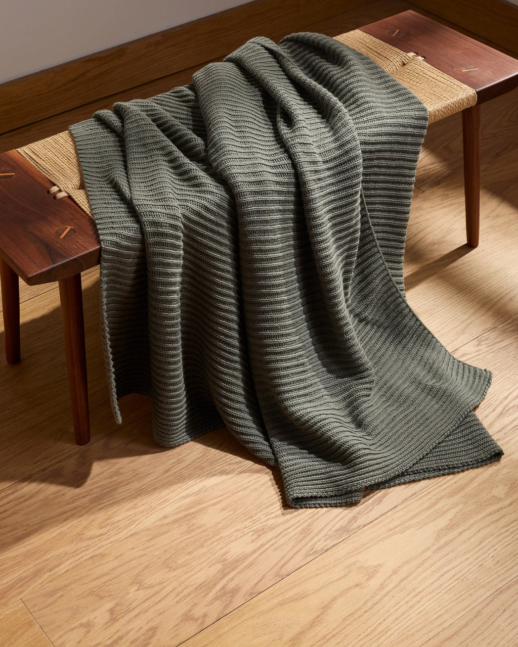 Organic Rib Knit Throw (Thyme)